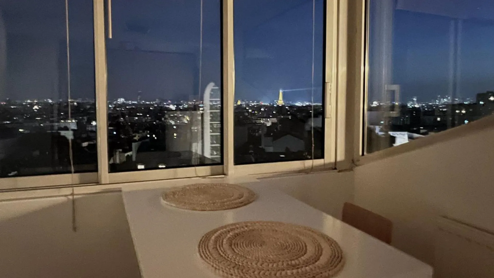 Terrasse Avec Vue Magique Sur Tout Paris France